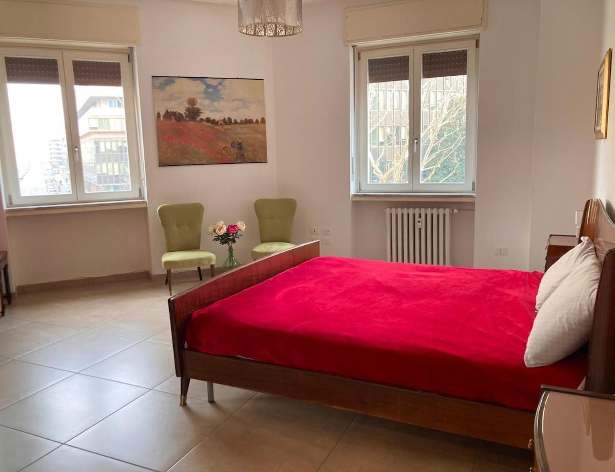 Apartment Isola Easy To Airport Bus Trains Milan